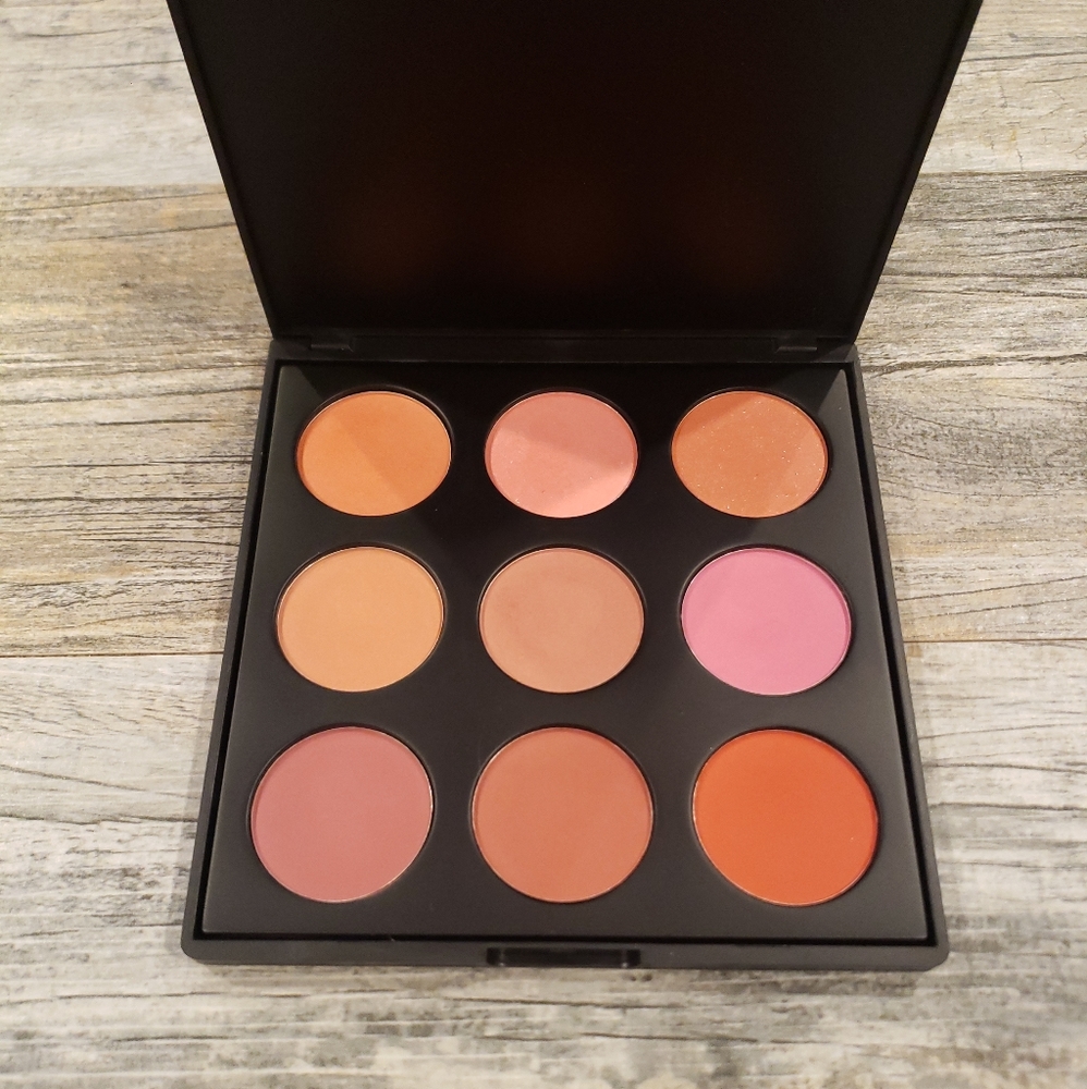 Morphe The Blushed Palette - 9B (Discontinued)